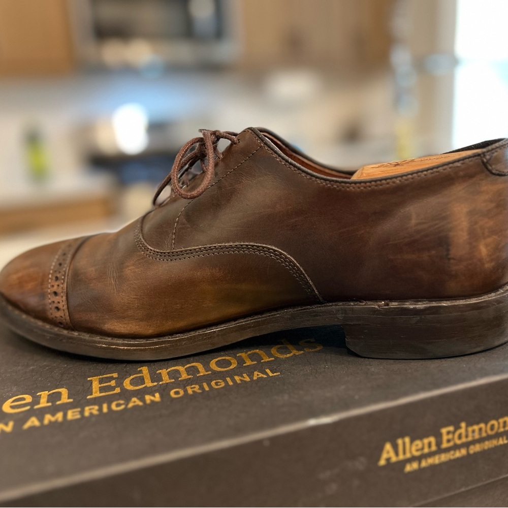 Allen Edmonds Dark Brown Leather Oxfords - Picture 8 of 8